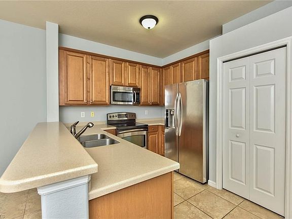 5th image of 13779 Cleto Dr