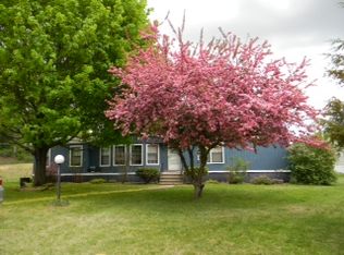 185 Pyramid Pines Est, Saratoga Springs, NY 12866