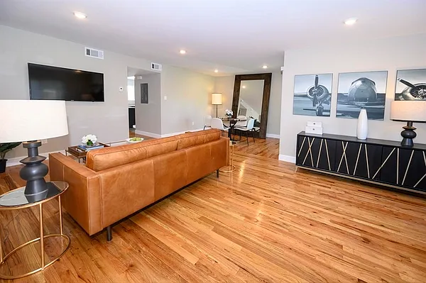 Mount Pleasant Villas — Photo 20