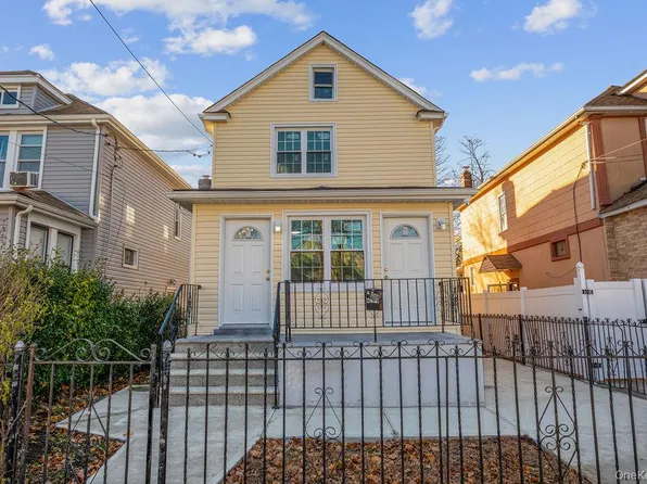 11034 214th Street, Queens Village, NY 11429