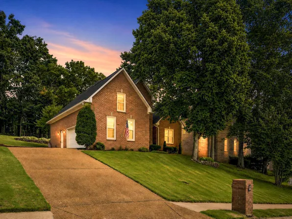 112 Spy Glass Way, Hendersonville, TN 37075