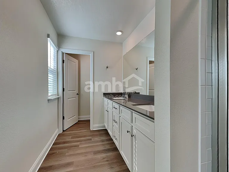 2632 Sunrise Landing Loop — Photo 16