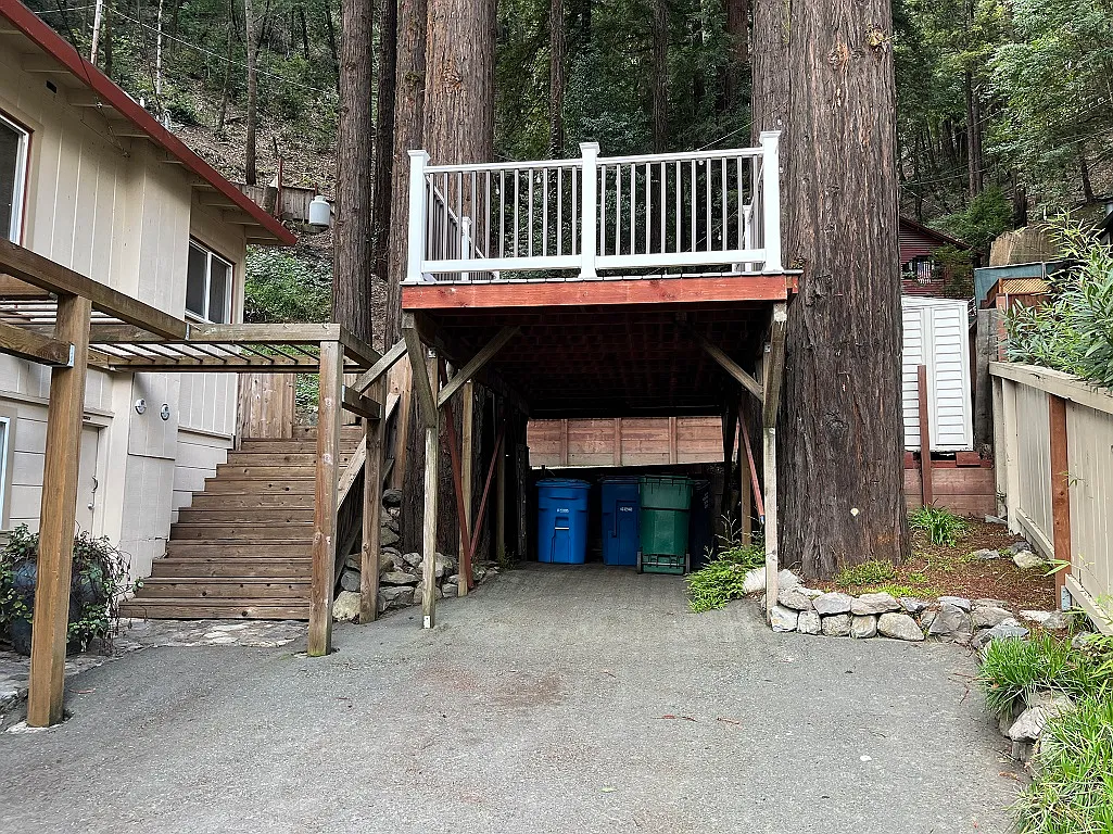 2 bed, 840 sqft, $2,200 — Photo 3
