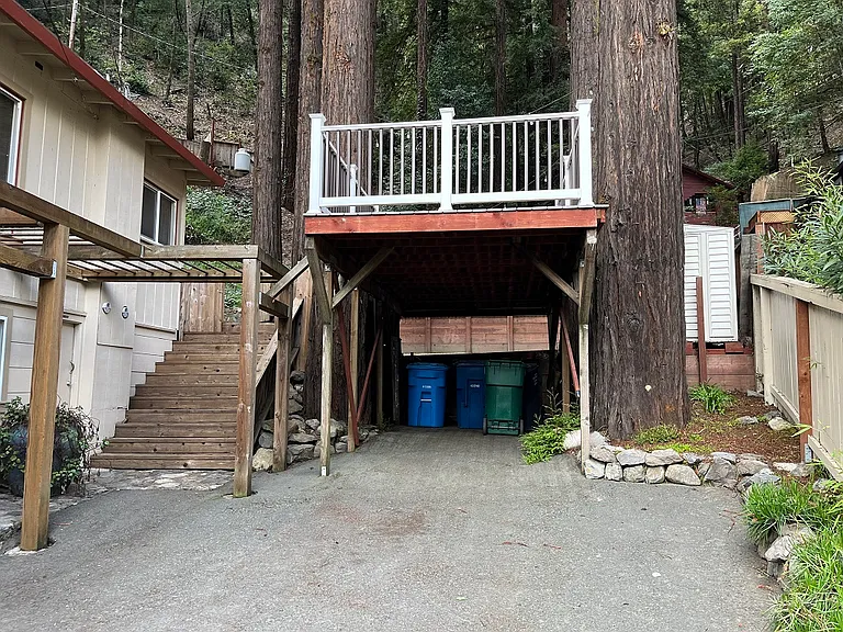 14981 Foothill Blvd #B — Photo 3