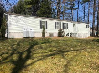3 Reagan St, Epsom, NH 03234