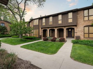 919 Greenhills Dr, Ann Arbor, MI