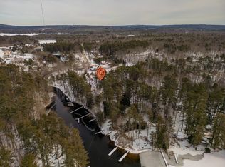 10 Jones Rd, Raymond, ME 04071