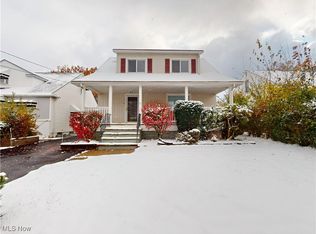 5954 Maplewood Rd, Mayfield Heights, OH 44124