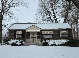 1160 Lincoln Park Dr, Decatur, IL 62522