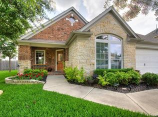 1101 Augusta Bend Dr, Hutto, TX 78634
