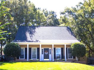 6709 Autumn Ridge Dr, Mobile, AL 36695