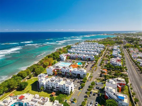 113 Chalets De La Plz, Vega Baja, PR 00693