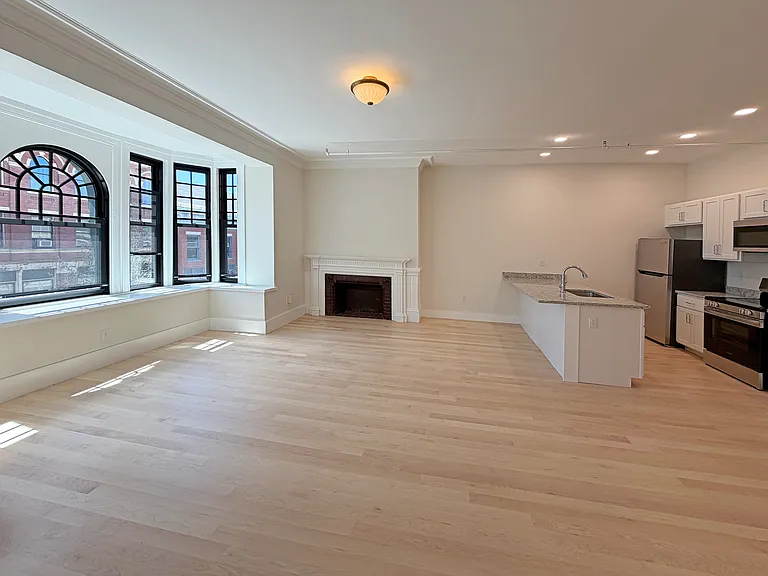 The Hildreth Building — Photo 28