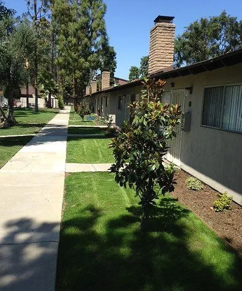 Monterey Pines Apartments — Photo 4