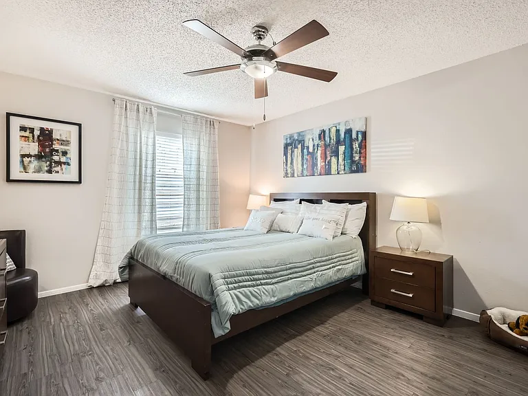 Element Austin Apartments — Photo 11