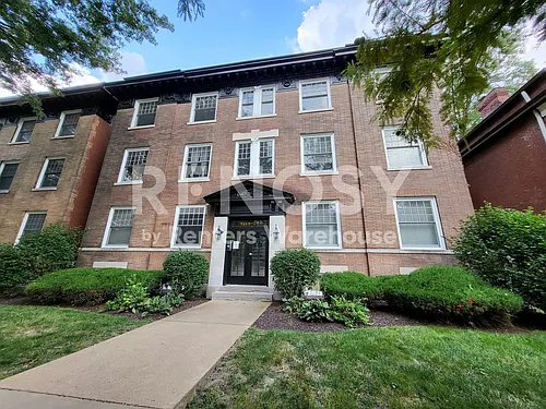 6126 Washington Ave #102 Photo 1