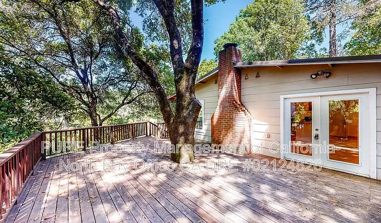 1580 Madrone Dr — Photo 26