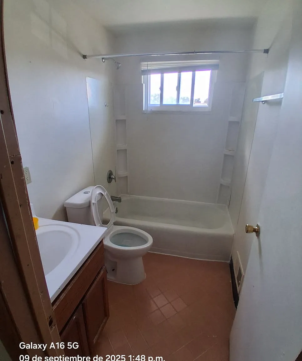 9000 West Carmen Avenue - 3 — Photo 3