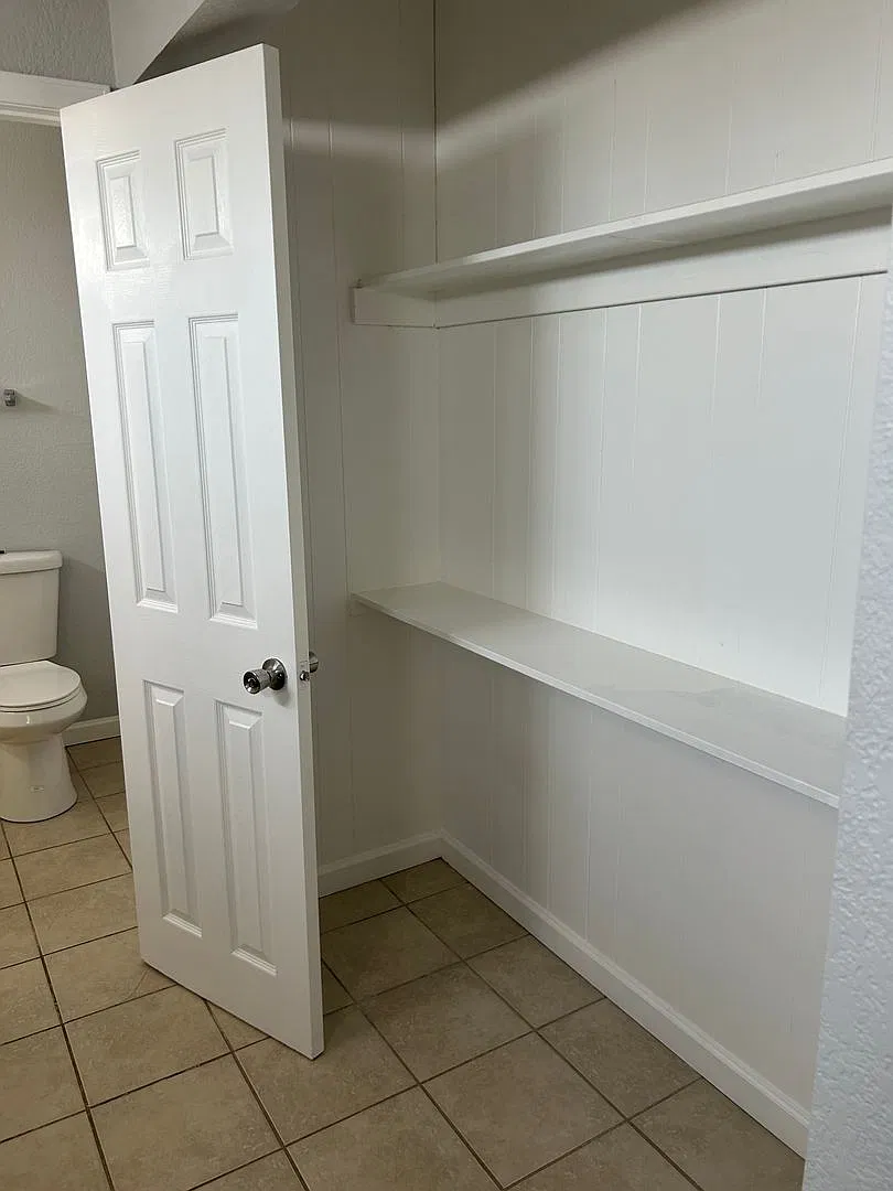 Country Home Three Bedroom — Photo 4