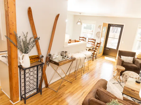 1070 Elk Run Ln APT 56, Jackson, WY 83001