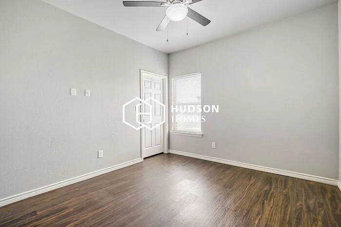 101 Pharm Hills Rd #404 — Photo 8