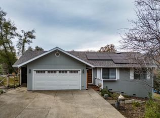 40850 Westview Ln, Oakhurst, CA 93644