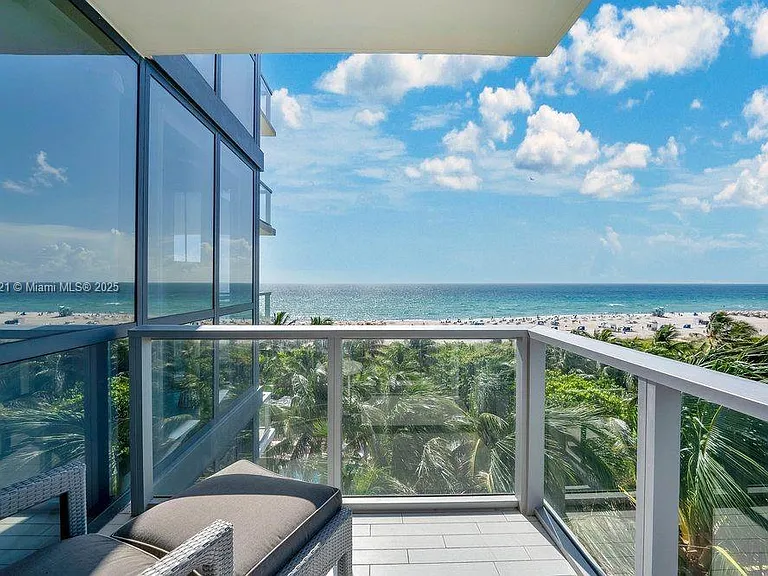 2201 Collins Ave #628 — Photo 16