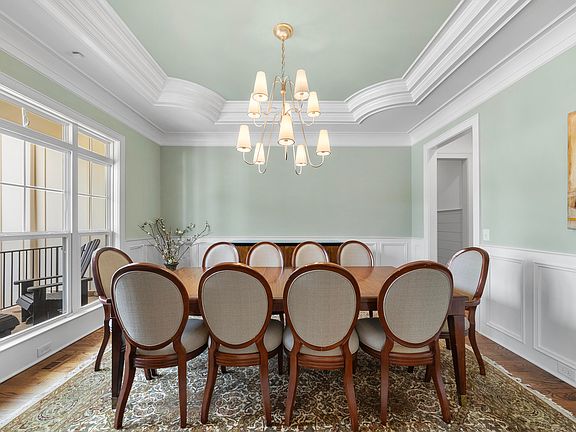 5th image of 5109 Wainscott Way