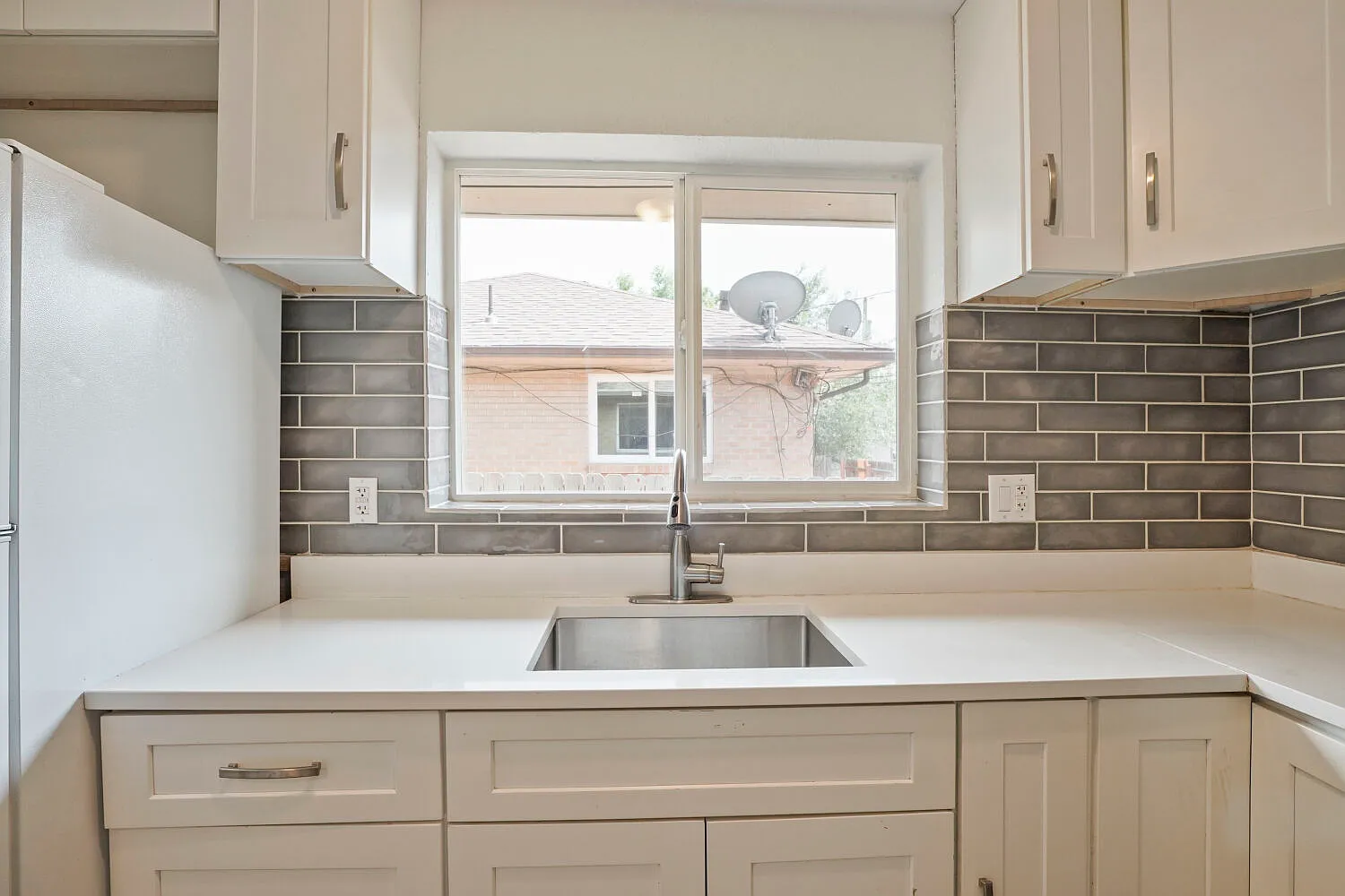 4 bed, 1500 sqft, $2,650 — Photo 3