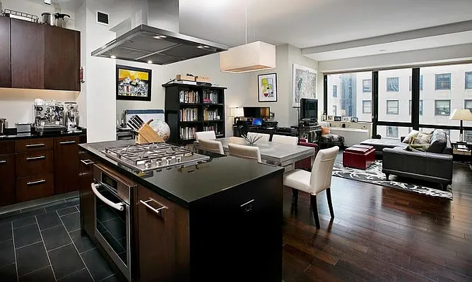 Rented by Keller Williams NYC | media 7