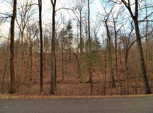 Grave Hill Rd, Oneida, TN 37841