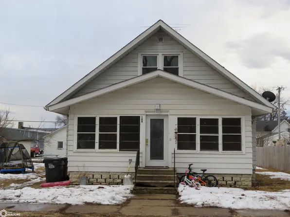 109 W Train St, Dows, IA 50071