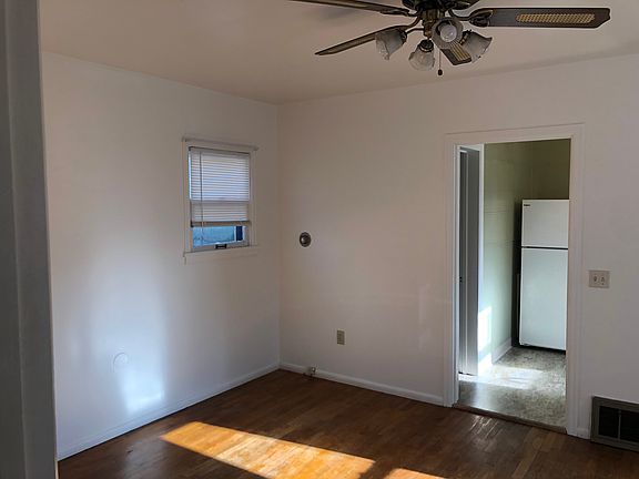 2nd image of 231 Lewis Ave #1/2