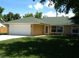 1355 N Alhambra Cir, Naples, FL 34103