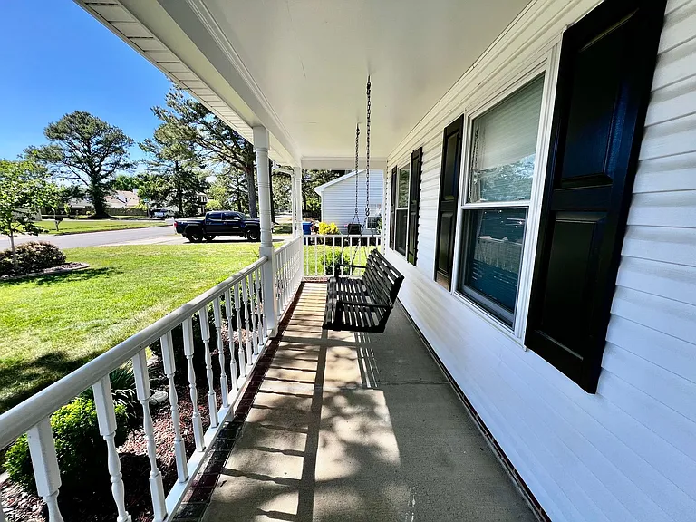 964 Wasserman Dr — Photo 3