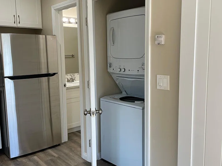 5190 Lenox Dr — Photo 6