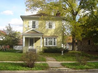 814 Oak St, Baraboo, WI 53913