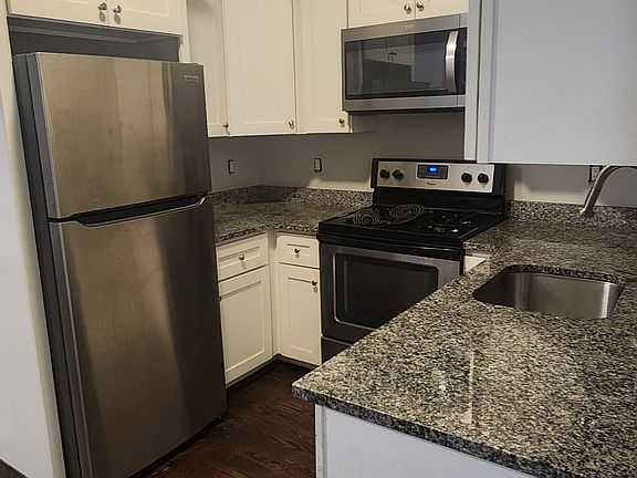 5th image of 10 Merrymount Rd APT 106