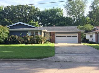 2717 E Madison St, Springfield, MO 65802