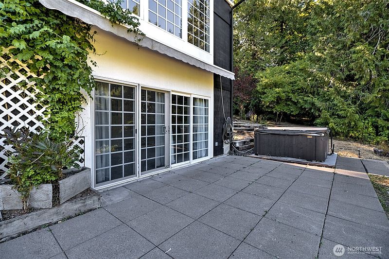 3rd image of 6217 Lackey Road NW