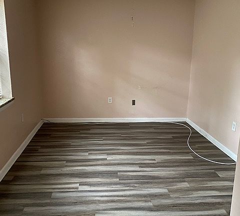 4th image of 1413 Catherine St #8