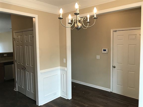 5th image of 5012 Amethyst Dr