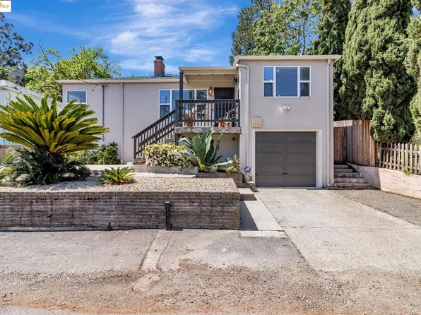 8061 Greenly Dr, Oakland, CA 94605