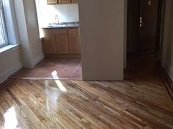 15109 34th Ave APT 3D, Flushing, NY 11354