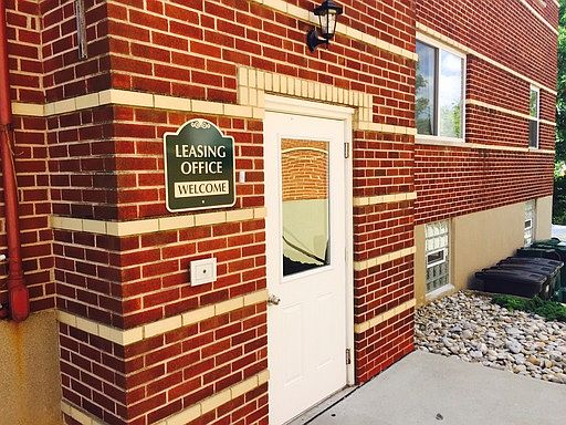 1st image of 5665 Glenway Ave APT 6