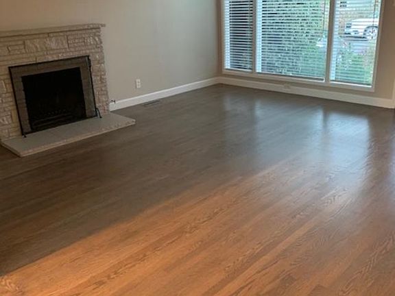 4th image of 37 Diane Ln