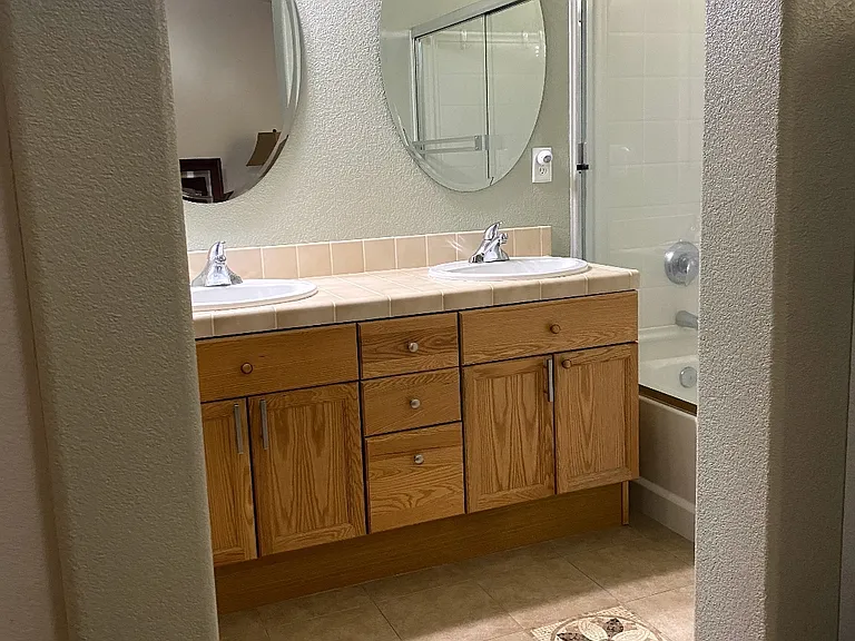 10695 Vista Bonita Ln — Photo 9