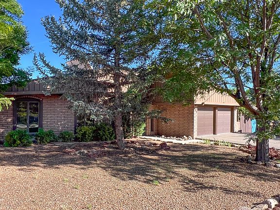 3rd image of 329 Kimberly Ln