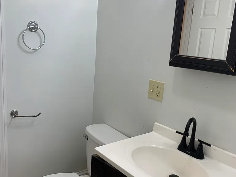 67 Stanley St #3B — Photo 10