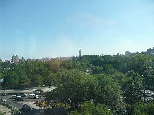 Rented by Level Group | media 9